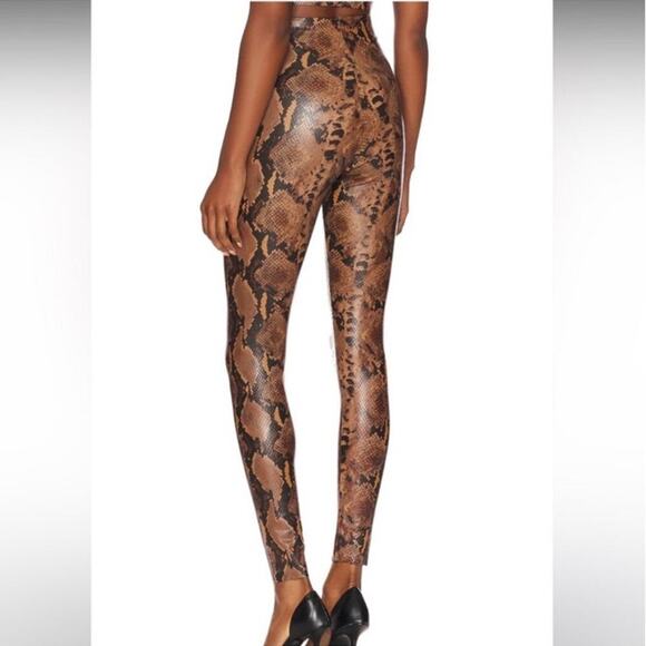 Commando Animal Legging in Tawny Python Size XS - Picture 3 of 6